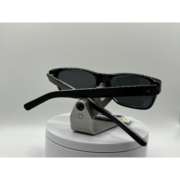 Vintage Designer Y2K Sunglasses Traditional Style OEM Grey Polarized Sun Lenses - Picture 6 of 10